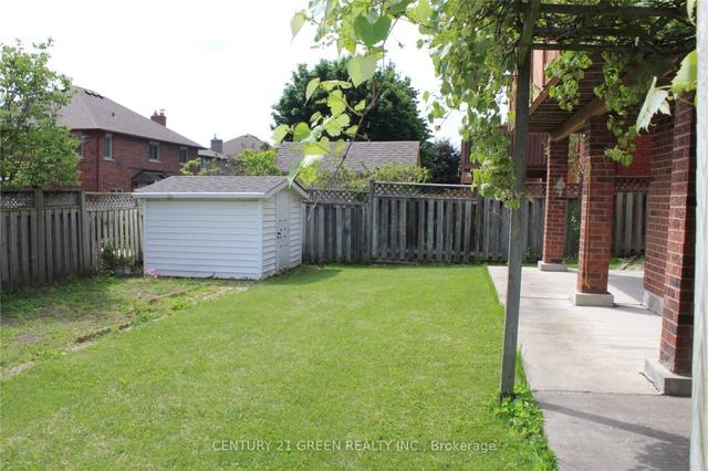 563 Lombardy Ave, House detached with 4 bedrooms, 3 bathrooms and 3 parking in Oshawa ON | Image 22