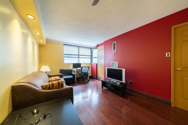 1018 - 80 St Patrick St, Condo with 1 bedrooms, 1 bathrooms and 0 parking in Toronto ON | Image 4