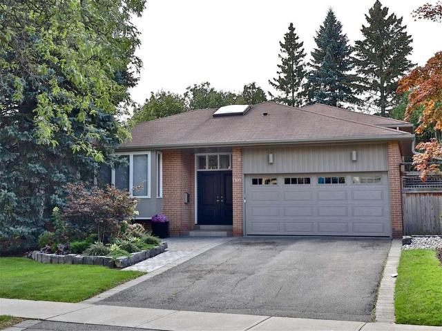 41 Foursome Cres, House detached with 3 bedrooms, 4 bathrooms and 4 parking in Toronto ON | Image 1