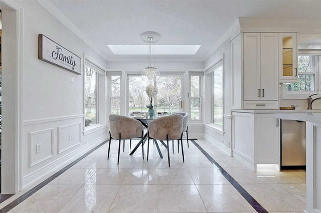 8 Barclay Crt, House detached with 4 bedrooms, 5 bathrooms and 6 parking in Markham ON | Image 5