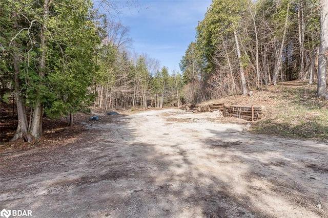 5181 County Rd 27, House detached with 3 bedrooms, 2 bathrooms and 40 parking in Innisfil ON | Image 37