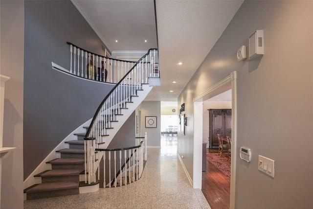 44 Lunau Lane, House detached with 5 bedrooms, 5 bathrooms and 6 parking in Markham ON | Image 1