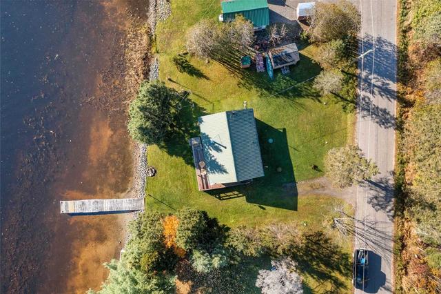 97 Golf Course Rd, House detached with 2 bedrooms, 1 bathrooms and 4 parking in Magnetawan ON | Image 15