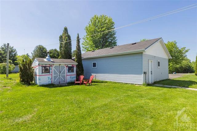 1262 Ford Road, House detached with 4 bedrooms, 2 bathrooms and 8 parking in Beckwith ON | Image 5