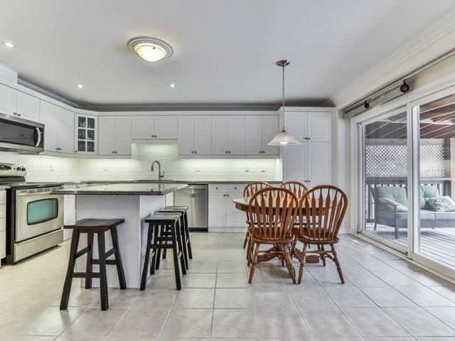348 Cheryl Mews, House detached with 3 bedrooms, 3 bathrooms and 6 parking in Newmarket ON | Image 26