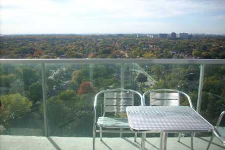lph12 - 1 Avondale Ave, Condo with 1 bedrooms, 2 bathrooms and 1 parking in Toronto ON | Image 7