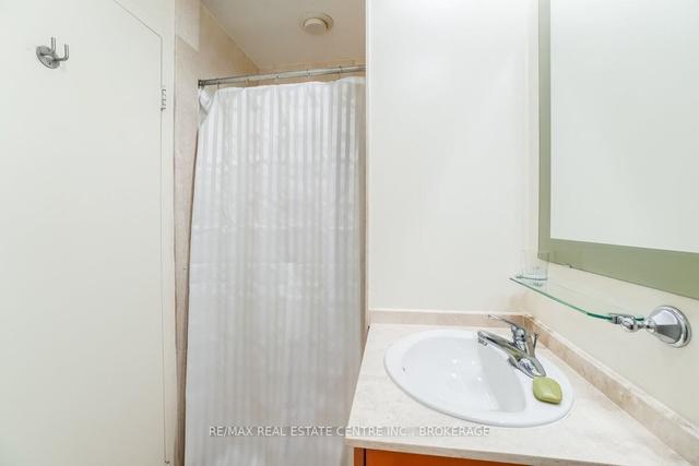 4202 - 1 King Street St W, Condo with 0 bedrooms, 1 bathrooms and 0 parking in Toronto ON | Image 14