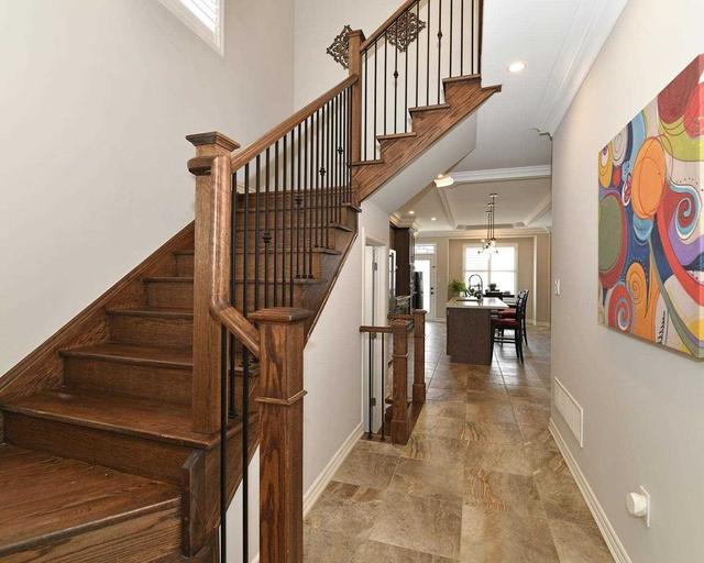 70 Westfield Dr, House detached with 4 bedrooms, 5 bathrooms and 6 parking in Whitby ON | Image 23