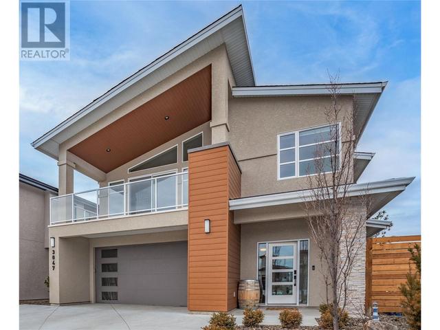 3047 Shaleview Drive, House detached with 5 bedrooms, 3 bathrooms and 5 parking in West Kelowna BC | Image 1