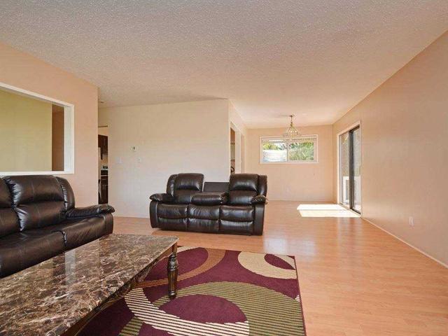 7254 Wren St, House detached with 3 bedrooms, 2 bathrooms and 5 parking in Mission BC | Image 8
