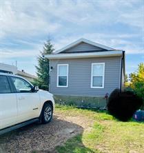 4903 46 Street, House detached with 3 bedrooms, 2 bathrooms and null parking in Wainwright No. 61 AB | Image 12