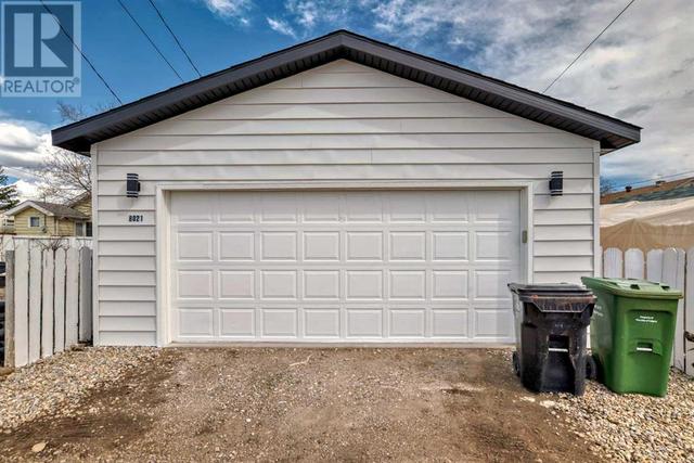 8021 24 Street Se, House detached with 2 bedrooms, 1 bathrooms and 4 parking in Calgary AB | Image 31