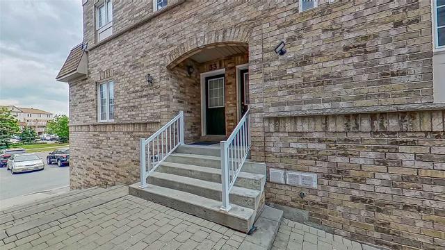 33 - 200 Mclevin Ave, Townhouse with 2 bedrooms, 1 bathrooms and 1 parking in Toronto ON | Image 18