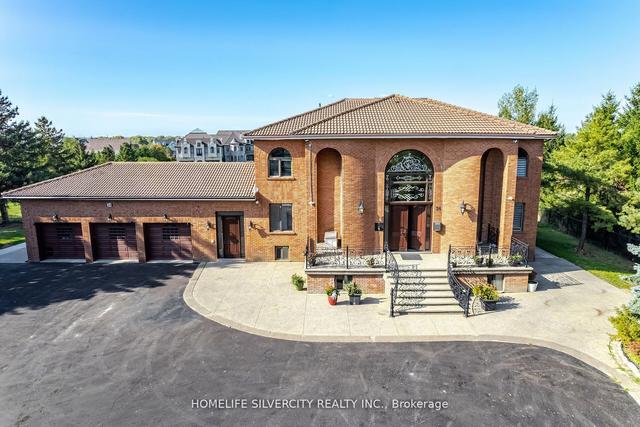 34 Estateview Circ, House detached with 5 bedrooms, 5 bathrooms and 25 parking in Brampton ON | Image 12