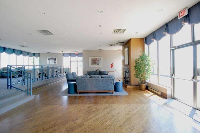 2003 - 55 Elm Dr, Condo with 1 bedrooms, 1 bathrooms and 1 parking in Mississauga ON | Image 14