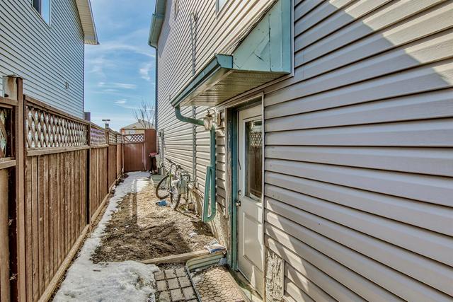 29 Saddlemont Crescent Ne, House detached with 5 bedrooms, 3 bathrooms and 4 parking in Calgary AB | Image 46