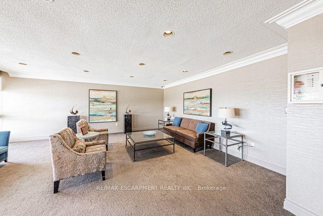 606 - 2055 Upper Middle Rd, Condo with 1 bedrooms, 2 bathrooms and 1 parking in Burlington ON | Image 15