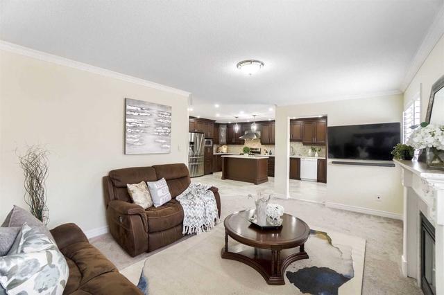 63 Capistro St, House detached with 4 bedrooms, 4 bathrooms and 6 parking in Brampton ON | Image 15