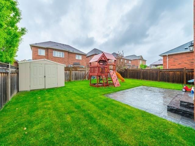 21 Mclarty Gate, House detached with 4 bedrooms, 5 bathrooms and 2 parking in Aurora ON | Image 19
