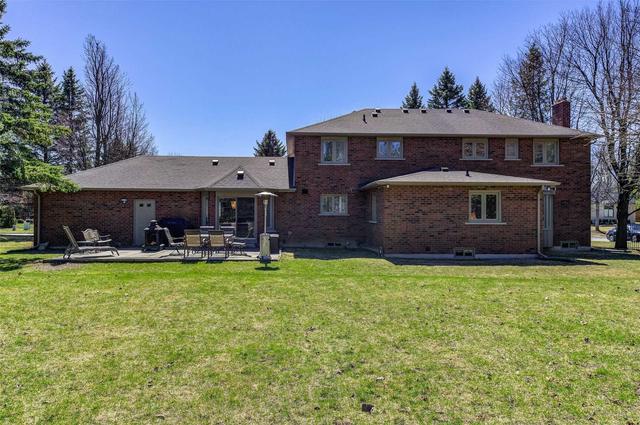 34 Humber Valley Cres, House detached with 4 bedrooms, 6 bathrooms and 8 parking in King ON | Image 31