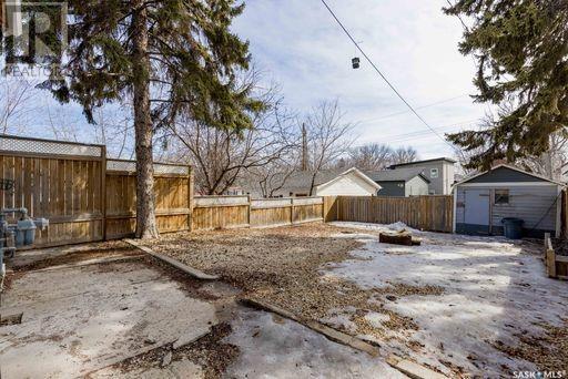 403 28th Street W, House detached with 3 bedrooms, 2 bathrooms and null parking in Saskatoon SK | Image 33