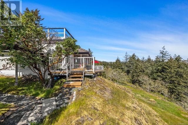 3849 Graceland Dr, House detached with 3 bedrooms, 3 bathrooms and 4 parking in Metchosin BC | Image 9