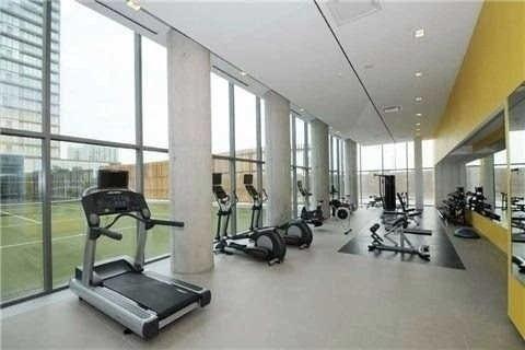 702 - 103 The Queensway, Condo with 1 bedrooms, 1 bathrooms and 1 parking in Toronto ON | Image 3