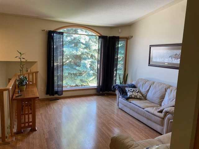 17 Excell Street, House detached with 5 bedrooms, 3 bathrooms and 2 parking in Red Deer AB | Image 5