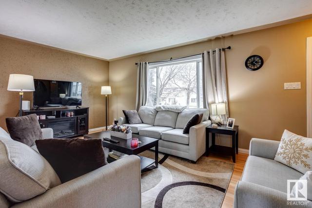 13304 89a St Nw Nw, House attached with 3 bedrooms, 1 bathrooms and null parking in Edmonton AB | Image 8