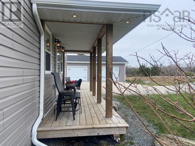 2132 Sandy Point Road, House detached with 3 bedrooms, 1 bathrooms and null parking in Shelburne MD NS | Image 18