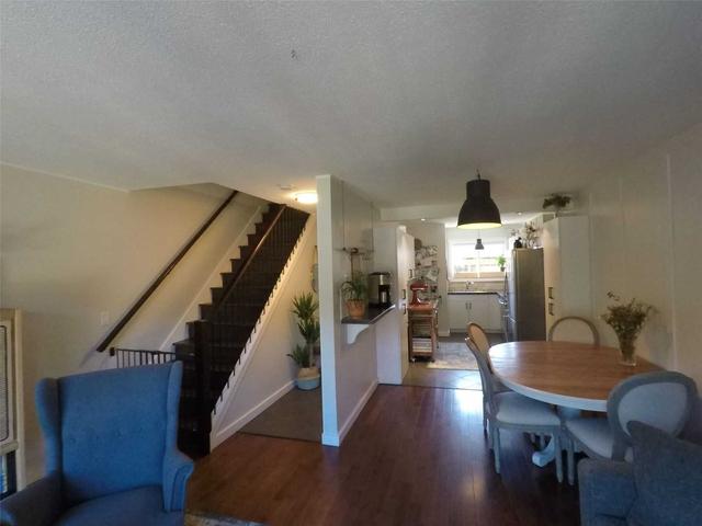 2 - 1283 Bernard Ave, Townhouse with 2 bedrooms, 3 bathrooms and 3 parking in Kelowna BC | Image 17