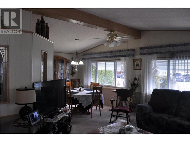 12 - 3999 Skaha Lake Road, House other with 2 bedrooms, 2 bathrooms and null parking in Penticton 1 BC | Image 17