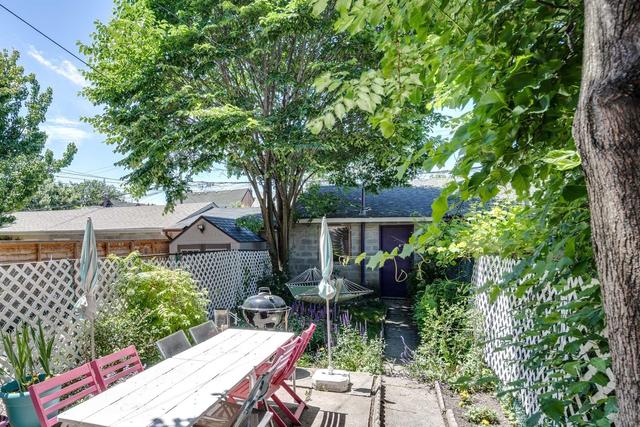 110 Claremont St, House attached with 3 bedrooms, 3 bathrooms and 1 parking in Toronto ON | Image 14