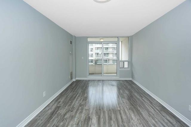 402 - 2 Rean Dr, Condo with 1 bedrooms, 1 bathrooms and 1 parking in Toronto ON | Image 7