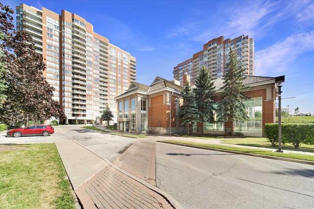 1508 - 430 Mclevin Ave, Condo with 2 bedrooms, 2 bathrooms and 1 parking in Toronto ON | Image 15