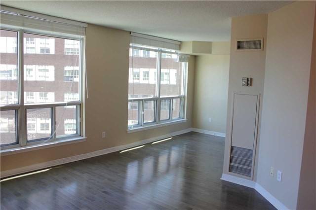 909 - 942 Yonge St, Condo with 1 bedrooms, 1 bathrooms and 1 parking in Toronto ON | Image 5