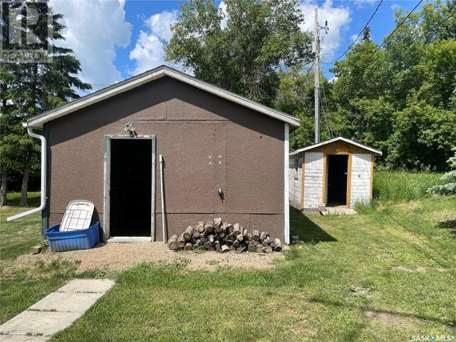 207 Queen Street, House detached with 3 bedrooms, 0 bathrooms and null parking in Raymore SK | Image 19