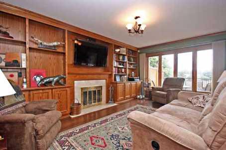 53 Gustav Cres, House detached with 4 bedrooms, 5 bathrooms and 6 parking in Toronto ON | Image 5