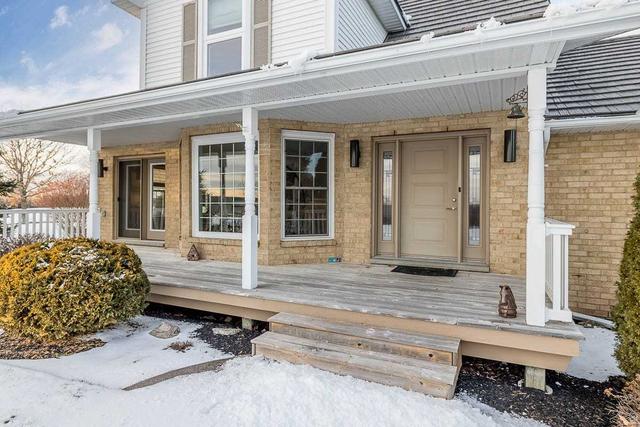 1588 Moonstone Rd W, House detached with 2 bedrooms, 2 bathrooms and 22 parking in Oro Medonte ON | Image 34