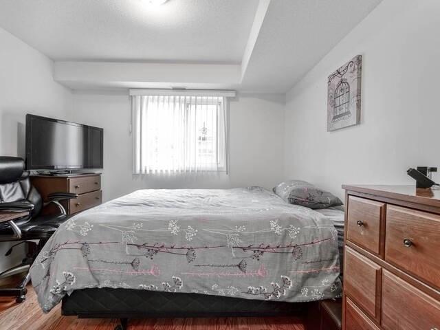 0211 - 4 Dayspring Circ, Condo with 2 bedrooms, 2 bathrooms and 1 parking in Brampton ON | Image 12