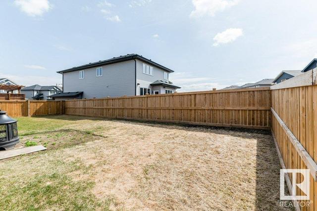 2257 57 St Sw, House detached with 3 bedrooms, 2 bathrooms and null parking in Edmonton AB | Image 34