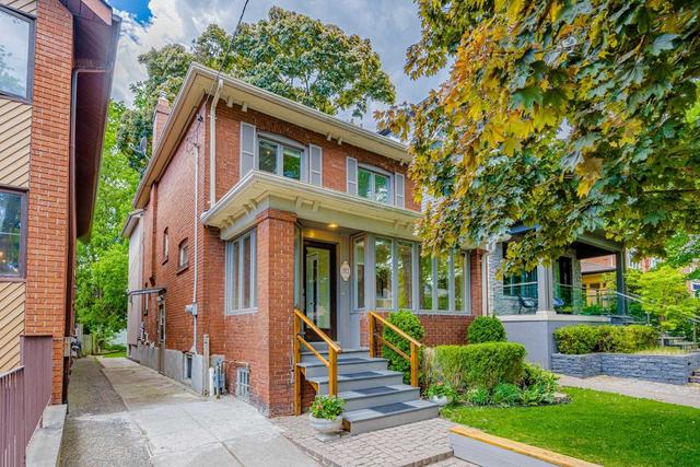 372 Beresford Ave, House detached with 4 bedrooms, 4 bathrooms and 2 parking in Toronto ON | Image 1
