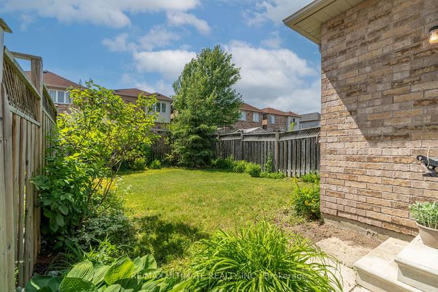 194 Roy Rainey Ave, House semidetached with 3 bedrooms, 3 bathrooms and 3 parking in Markham ON | Image 30