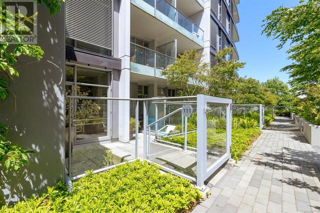 111 - 379 Tyee Rd, Condo with 0 bedrooms, 1 bathrooms and 1 parking in Victoria BC | Image 21