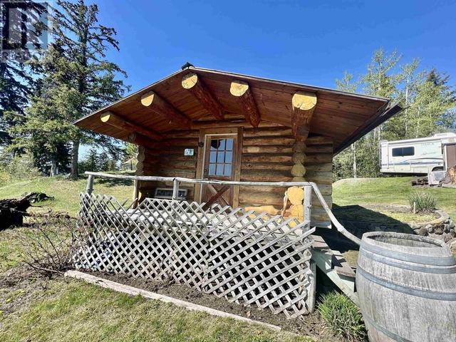 3456 Dunsmuir Road, House detached with 2 bedrooms, 2 bathrooms and null parking in Cariboo G BC | Image 27