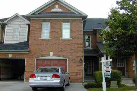 02 - 190 Harding Blvd, Townhouse with 3 bedrooms, 3 bathrooms and 1 parking in Richmond Hill ON | Image 1
