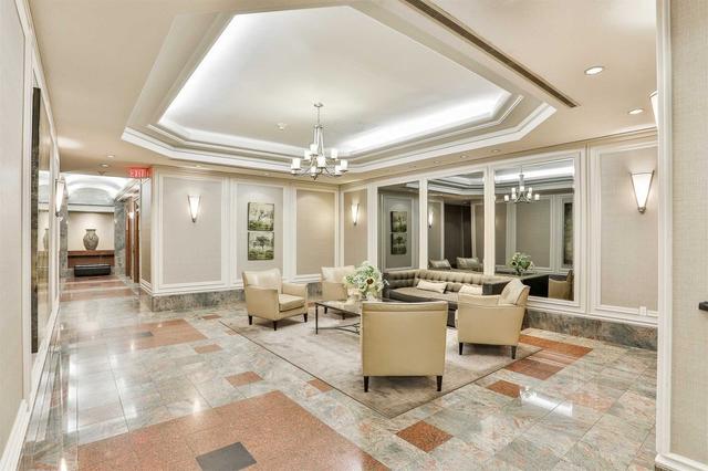 1011 - 24 Wellesley St W, Condo with 2 bedrooms, 2 bathrooms and 1 parking in Toronto ON | Image 31