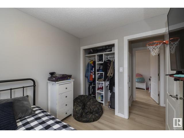 4012 53 St, House detached with 4 bedrooms, 2 bathrooms and null parking in Gibbons AB | Image 23