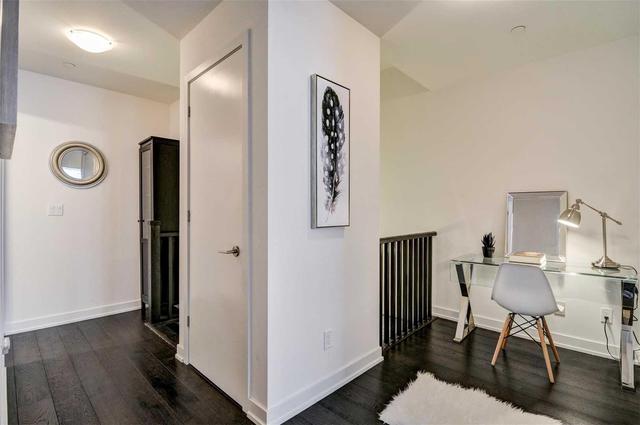 Th03 - 32 Bruyeres Mews, Townhouse with 2 bedrooms, 3 bathrooms and 1 parking in Toronto ON | Image 9