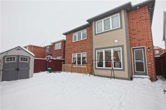 15 Lathbury St, House detached with 4 bedrooms, 4 bathrooms and 3 parking in Brampton ON | Image 20